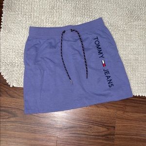 Women’s purple Tommy Hilfiger sports mini skirt